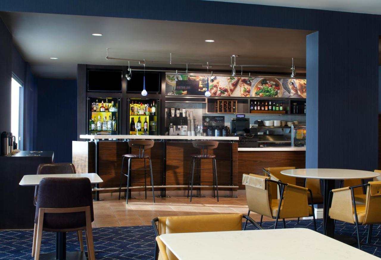 Courtyard By Marriott Newark Silicon Valley Eksteriør billede