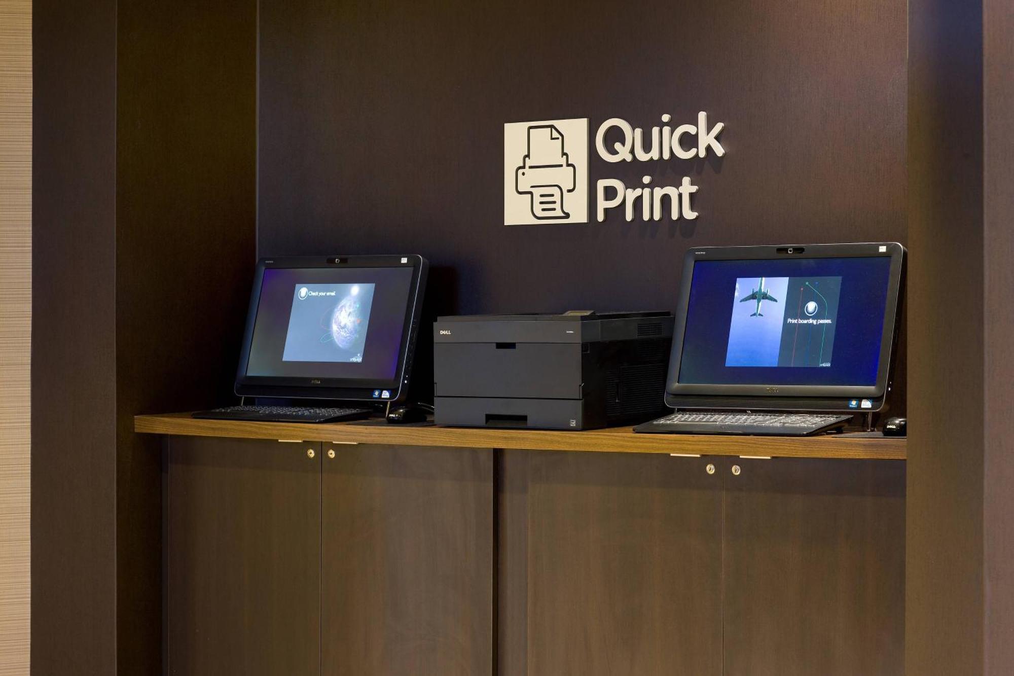 Courtyard By Marriott Newark Silicon Valley Eksteriør billede