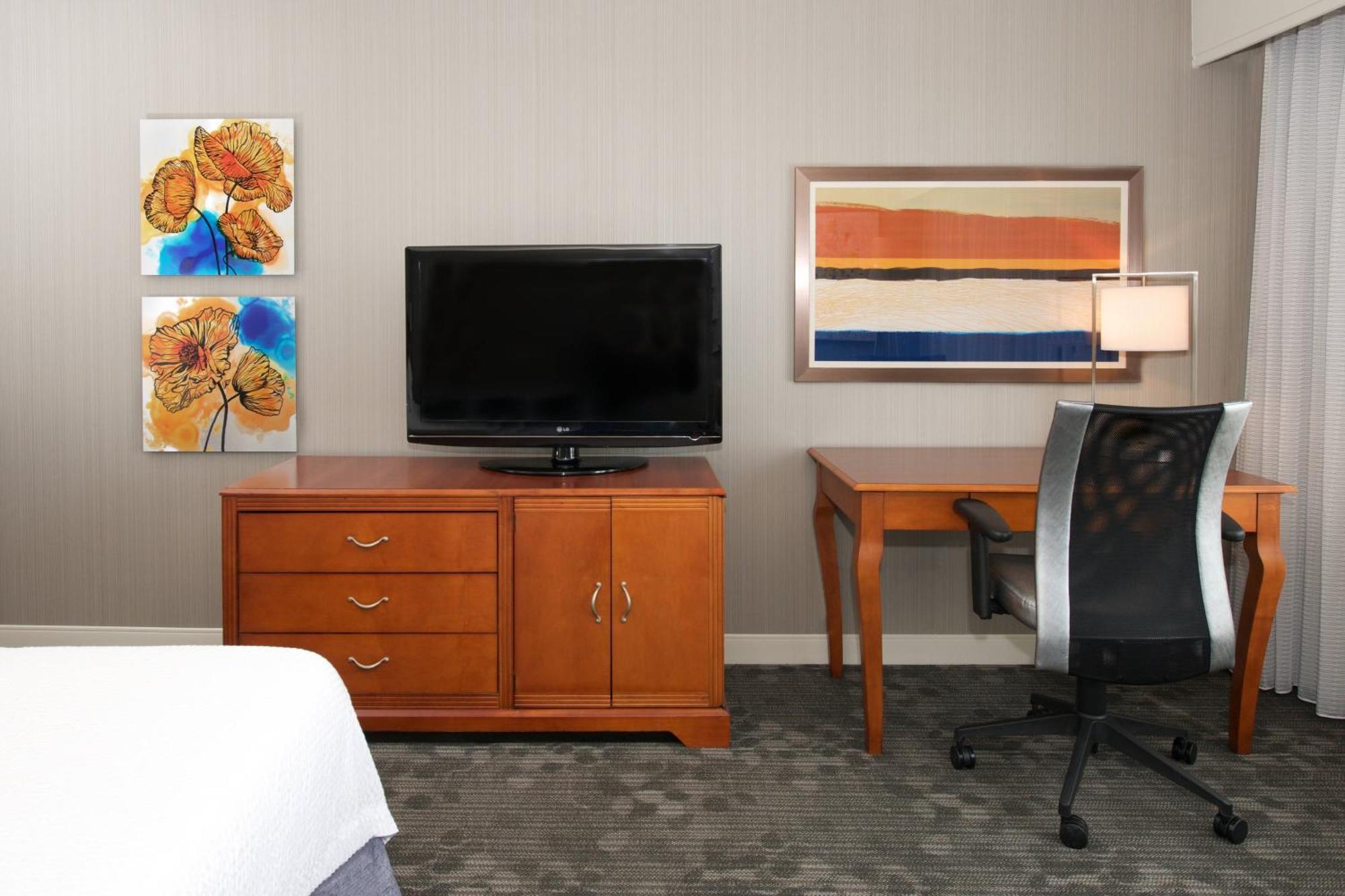 Courtyard By Marriott Newark Silicon Valley Eksteriør billede